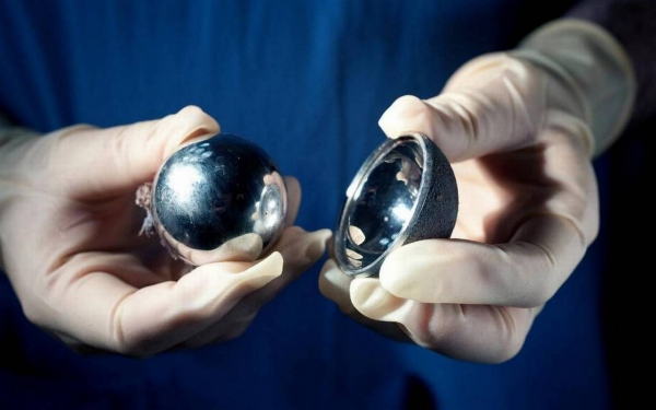 Federal Drug Administration meets to discuss Metal on Metal Hips.