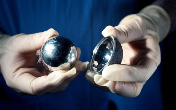 Hip implant patients consider legal action